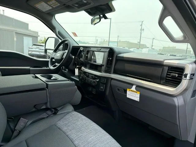 New 2026 Carbonized Gray Metallic Ford F-250® XLT image 24