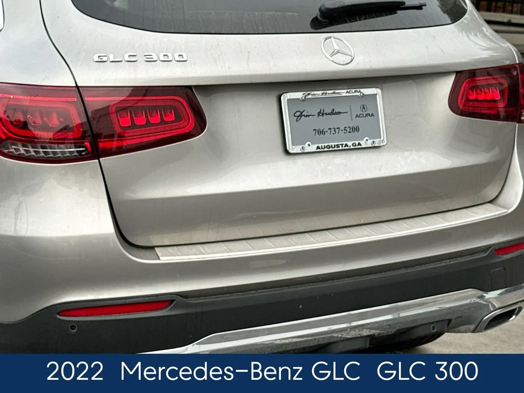 Used 2022  Mercedes-Benz GLC 300 image 9