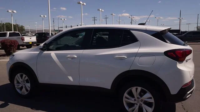 Used 2025 White Buick Preferred image 7