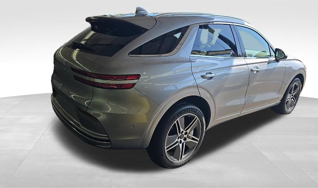 Used 2026 Silver Genesis Advanced image 5