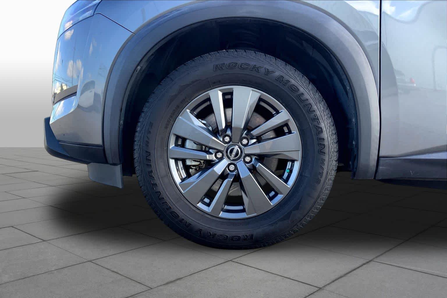 Used 2022 Gun Metallic Nissan S image 11