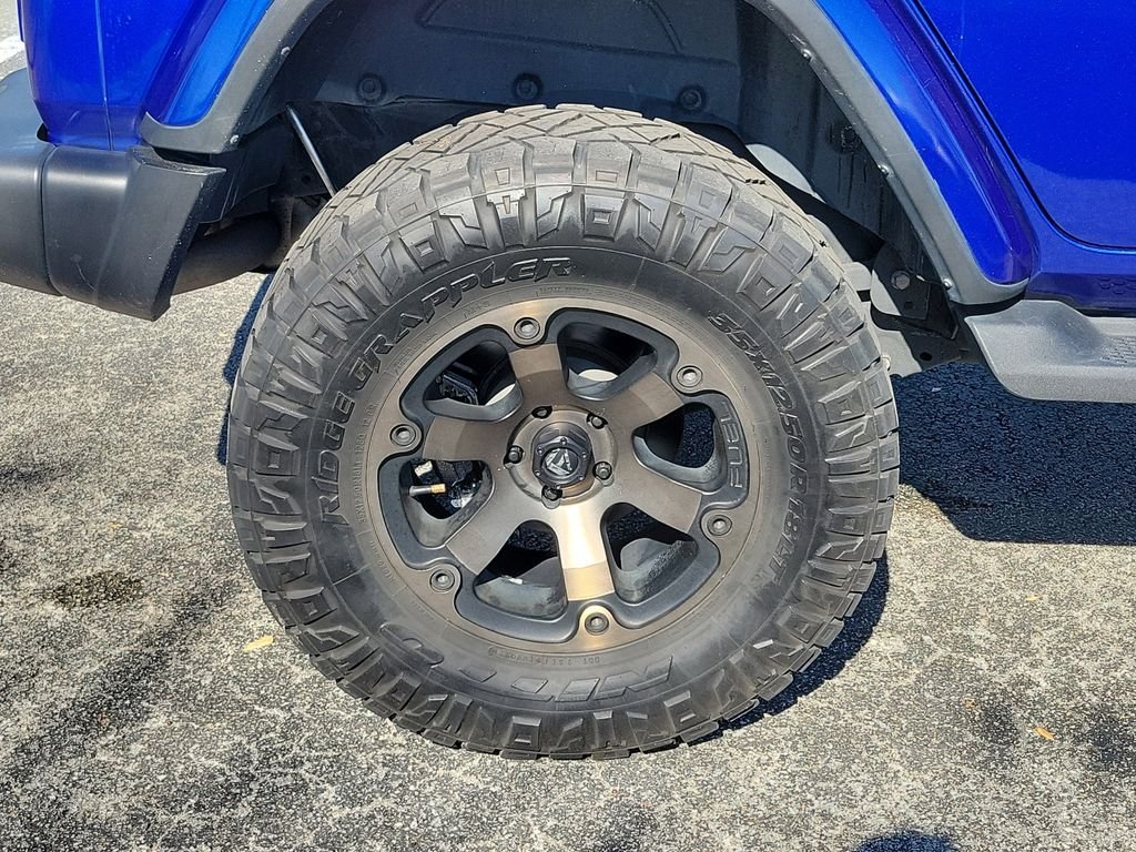 Used 2020 Blue Jeep Unlimited Sahara image 42