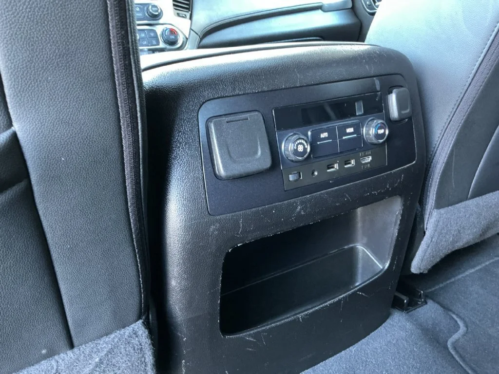 Used 2019 SHADOW GRAY METALLIC Chevrolet LT image 34