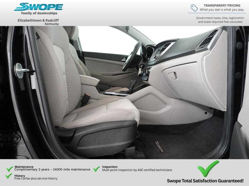 Used 2016 Ash Black Hyundai SE image 10