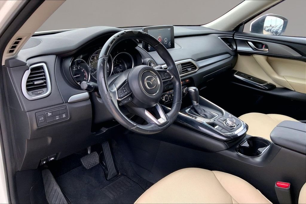 Used 2016 Snowflake White Pearl Mica Mazda Touring image 14