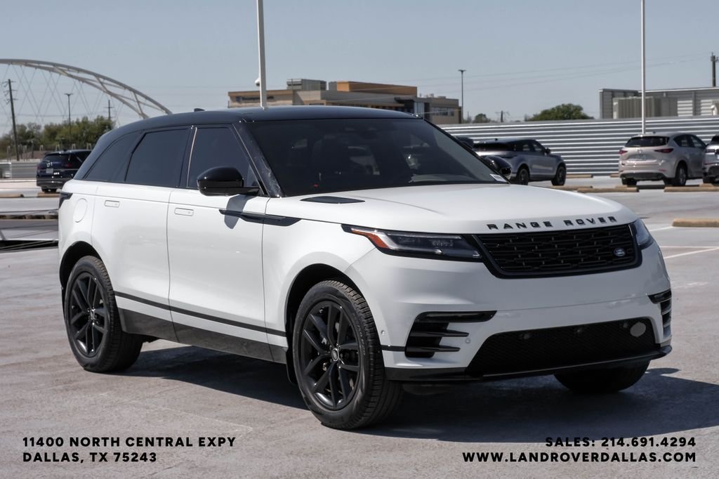 Used 2026 White Land Rover Dynamic SE image 6