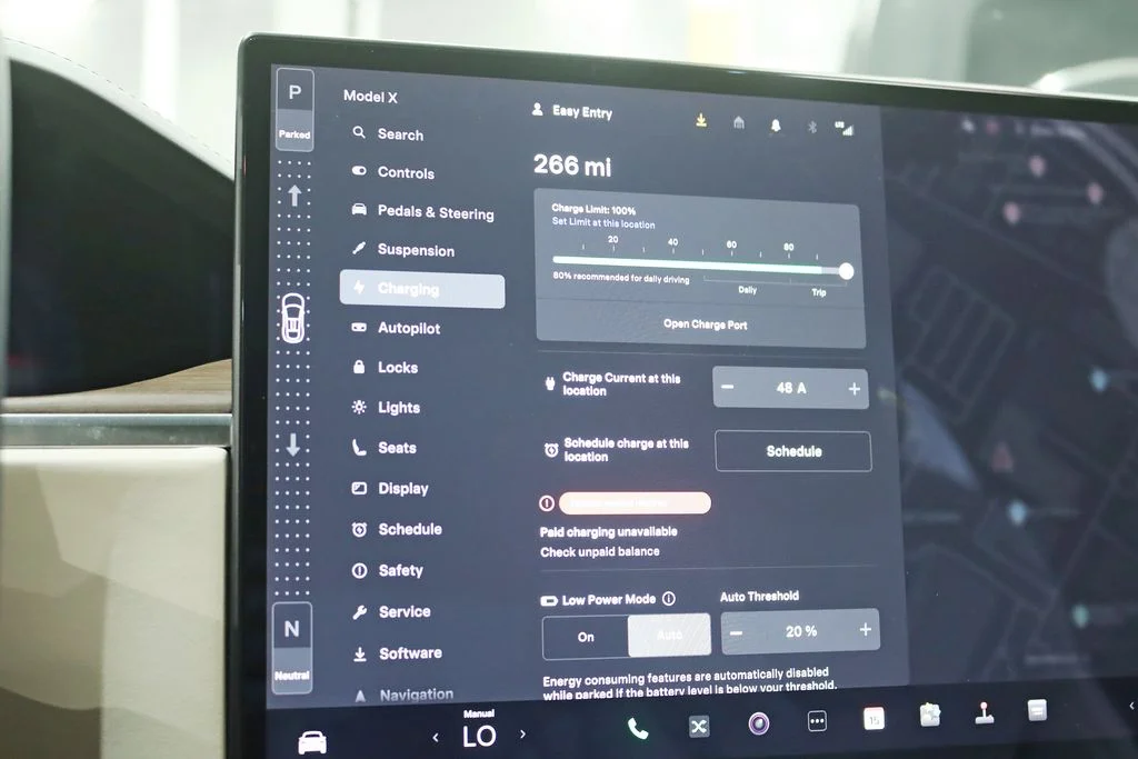 2022 Tesla Model X Base