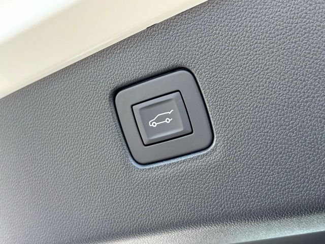 New 2026 Summit White Buick Sport Touring image 10