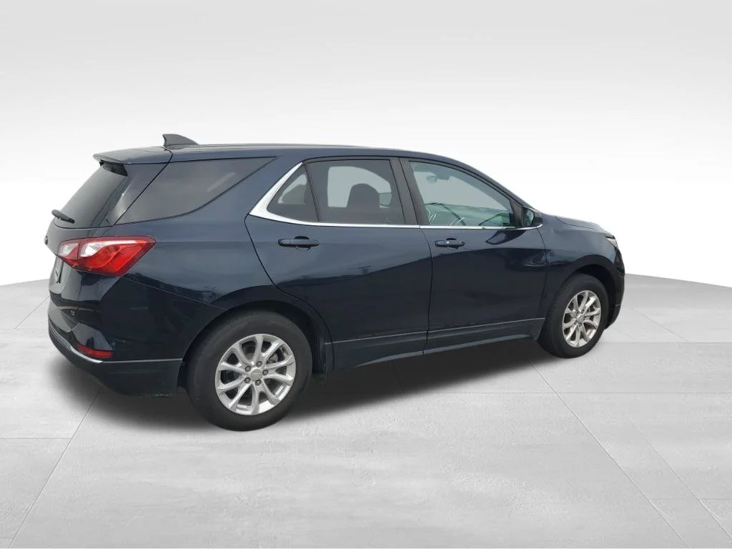 Used 2021 Blue Chevrolet LT image 5
