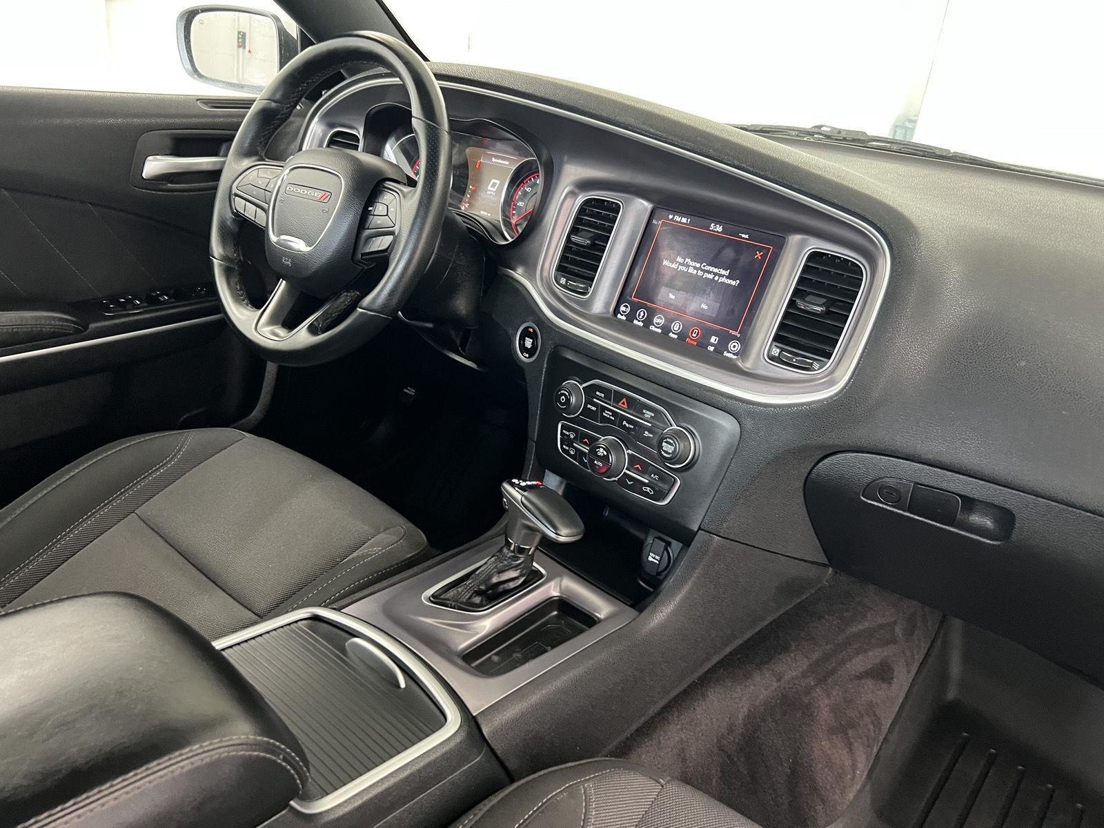 2019 Dodge Charger SXT - Photo 28