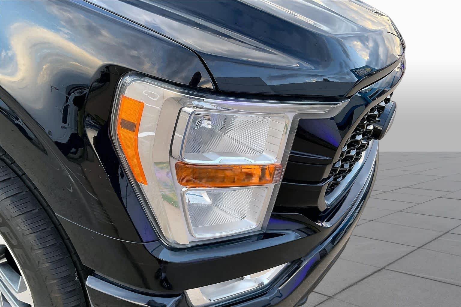 Used 2021 Agate Black Ford XL image 27