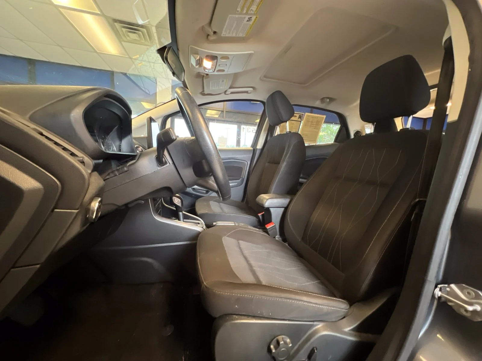 Certified Used 2019 Smoke Metallic Ford SE image 7