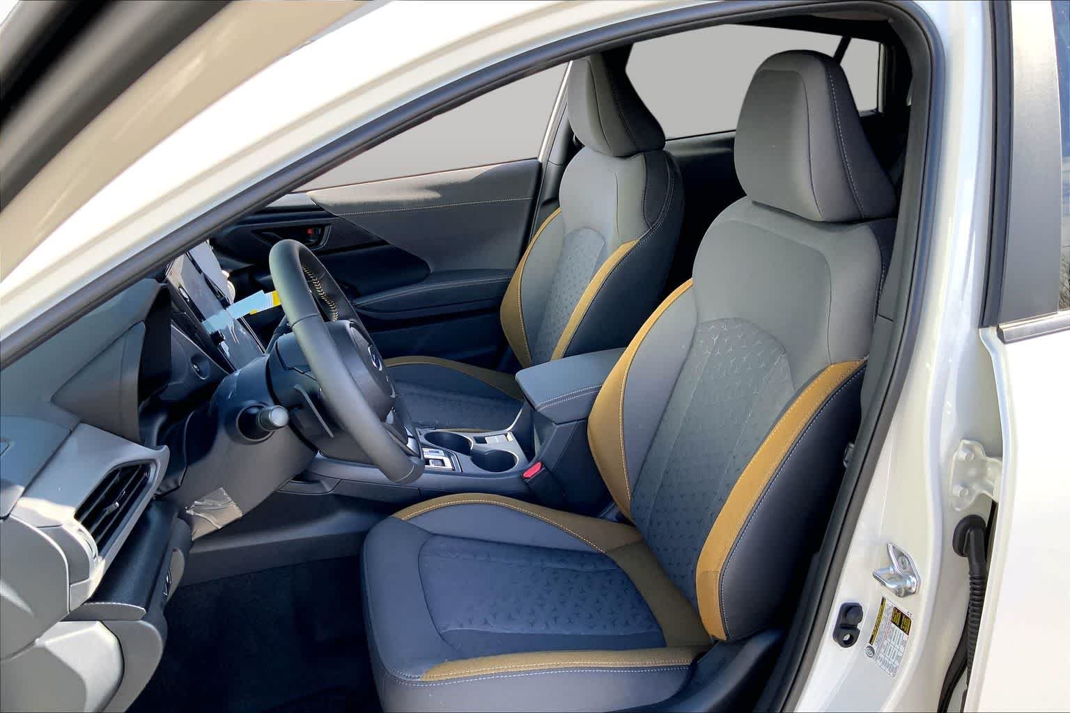 New 2026 CRYSTAL WHITE PEARL Subaru Sport Hybrid image 9