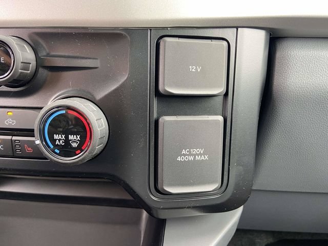 Used 2026 Light Blue Clearcoat Metallic Ford XLT image 22