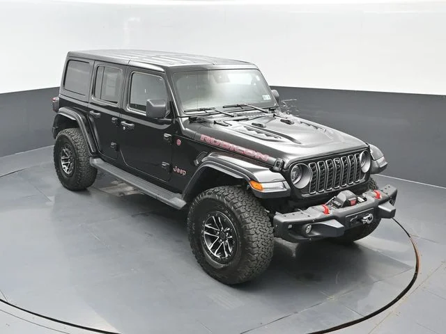 Certified Used 2025 Black Clearcoat Jeep Rubicon X image 16