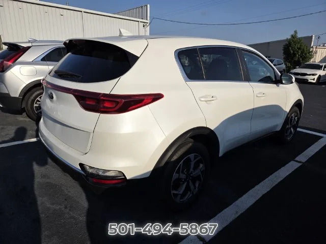 Used 2022 White Kia LX image 4