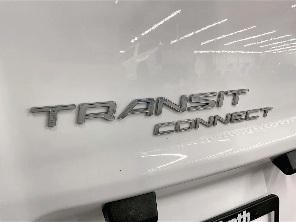 Used 2017 White Ford XL image 11
