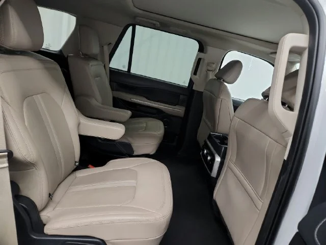 Used 2024 White Ford Limited image 29