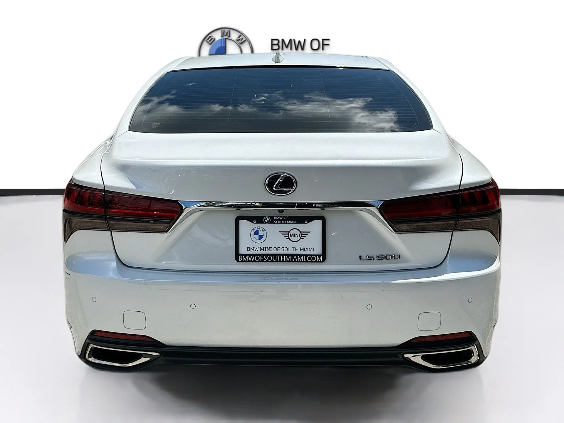 Used 2023 White Lexus 500 Base image 5