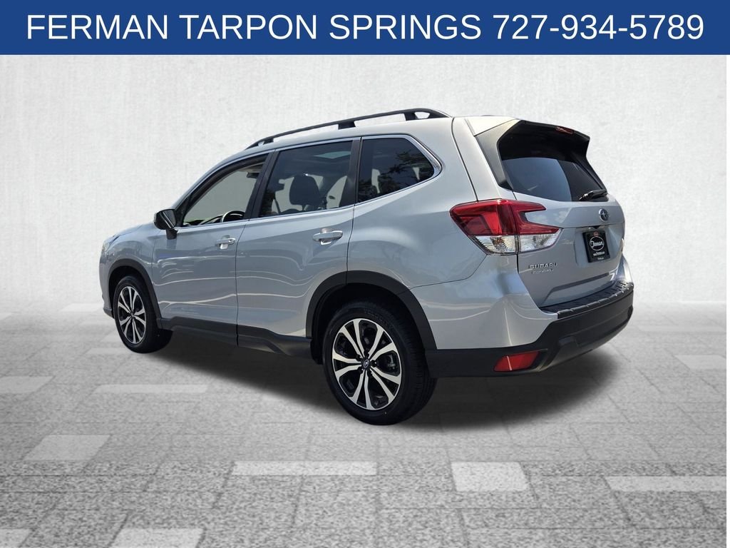2023 Subaru Forester Limited - Photo 6