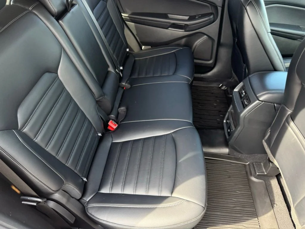 Used 2023 Silver Ford SEL image 50