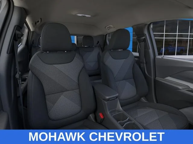 New 2027 Summit White Chevrolet LT image 16