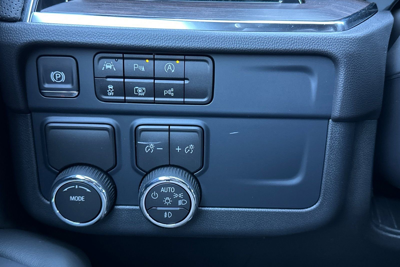 2026 Chevrolet Tahoe Premier - Photo 29