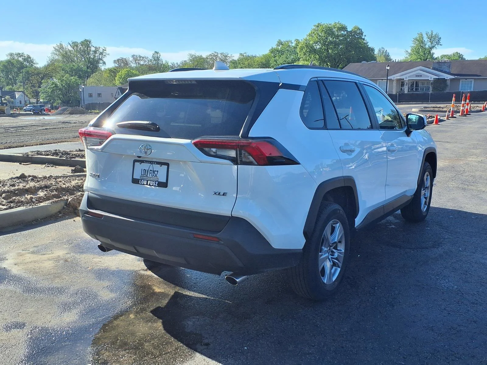 Certified Used 2025 Ice Cap Toyota XLE image 4
