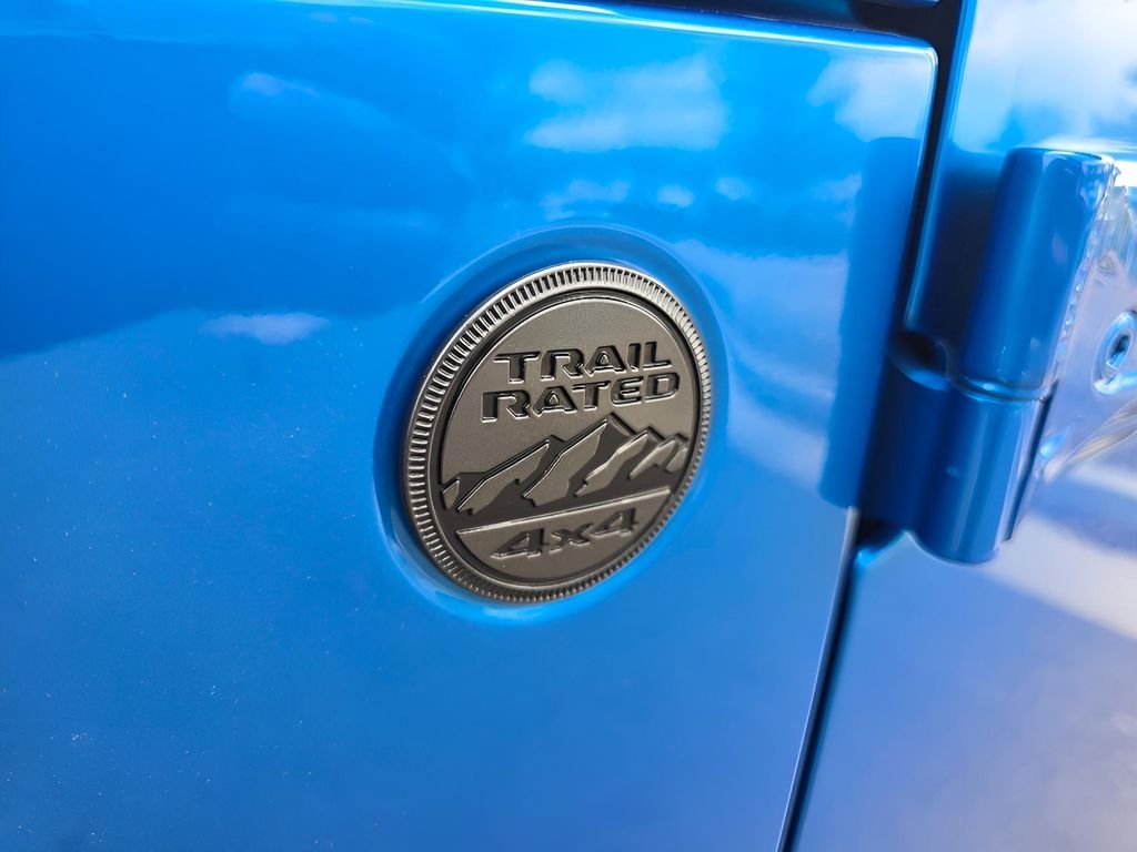Used 2024 Hydro Blue Pearlcoat Jeep Sport image 17