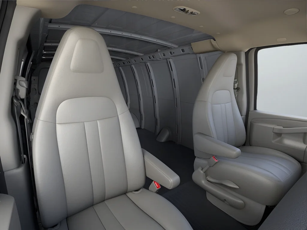2025 Chevrolet Express Cargo Work Van - Photo 10