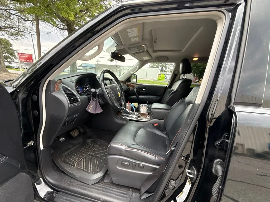 Used 2020 Black Nissan SL image 16