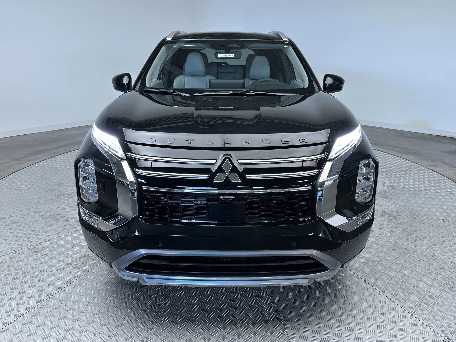 New 2026 Black Diamond Mitsubishi SEL image 28