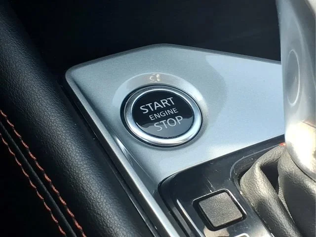 Used 2024  Nissan 2.5 SR image 10