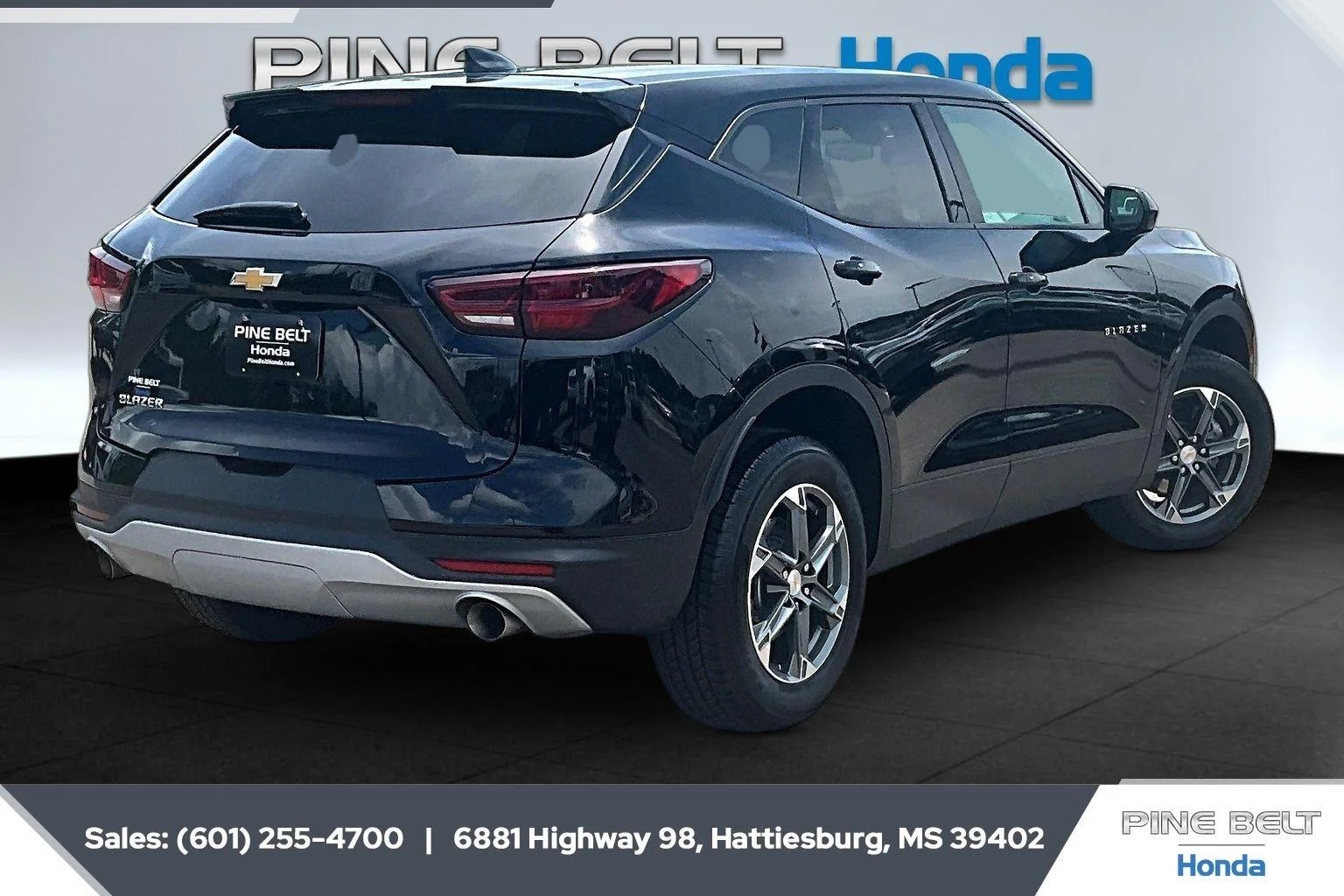 Used 2025 Black Chevrolet LT image 11