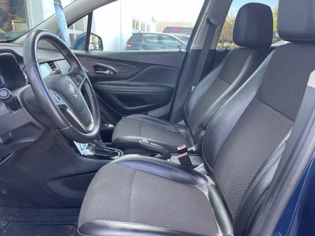 Used 2019 Blue Buick Preferred image 5