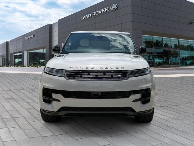 New 2026 Borasco Grey Land Rover SE image 8
