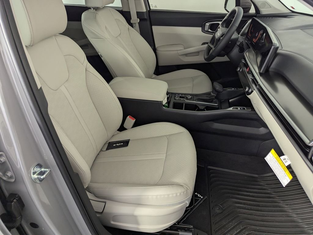 New 2026 Wolf Gray Kia S image 36