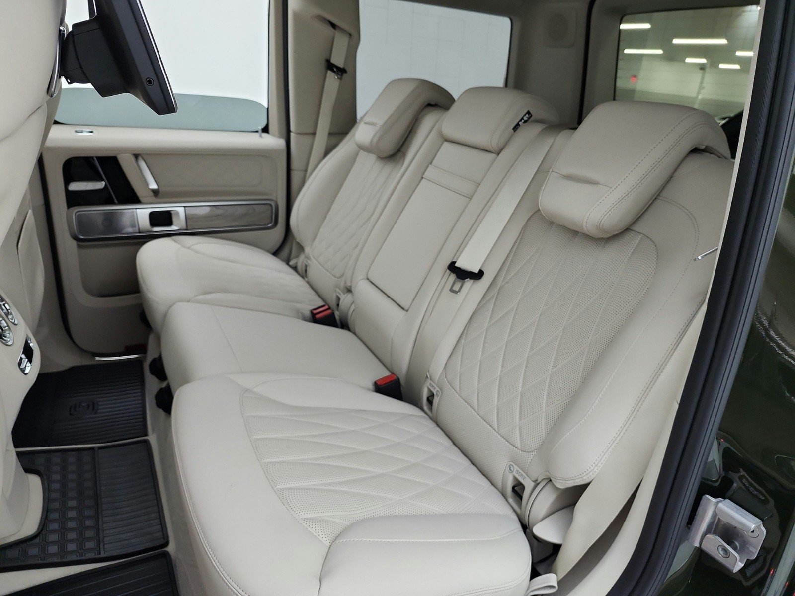 New 2027 MANUFAKTUR Olive Metallic Mercedes-Benz AMG® G 63 SUV image 11