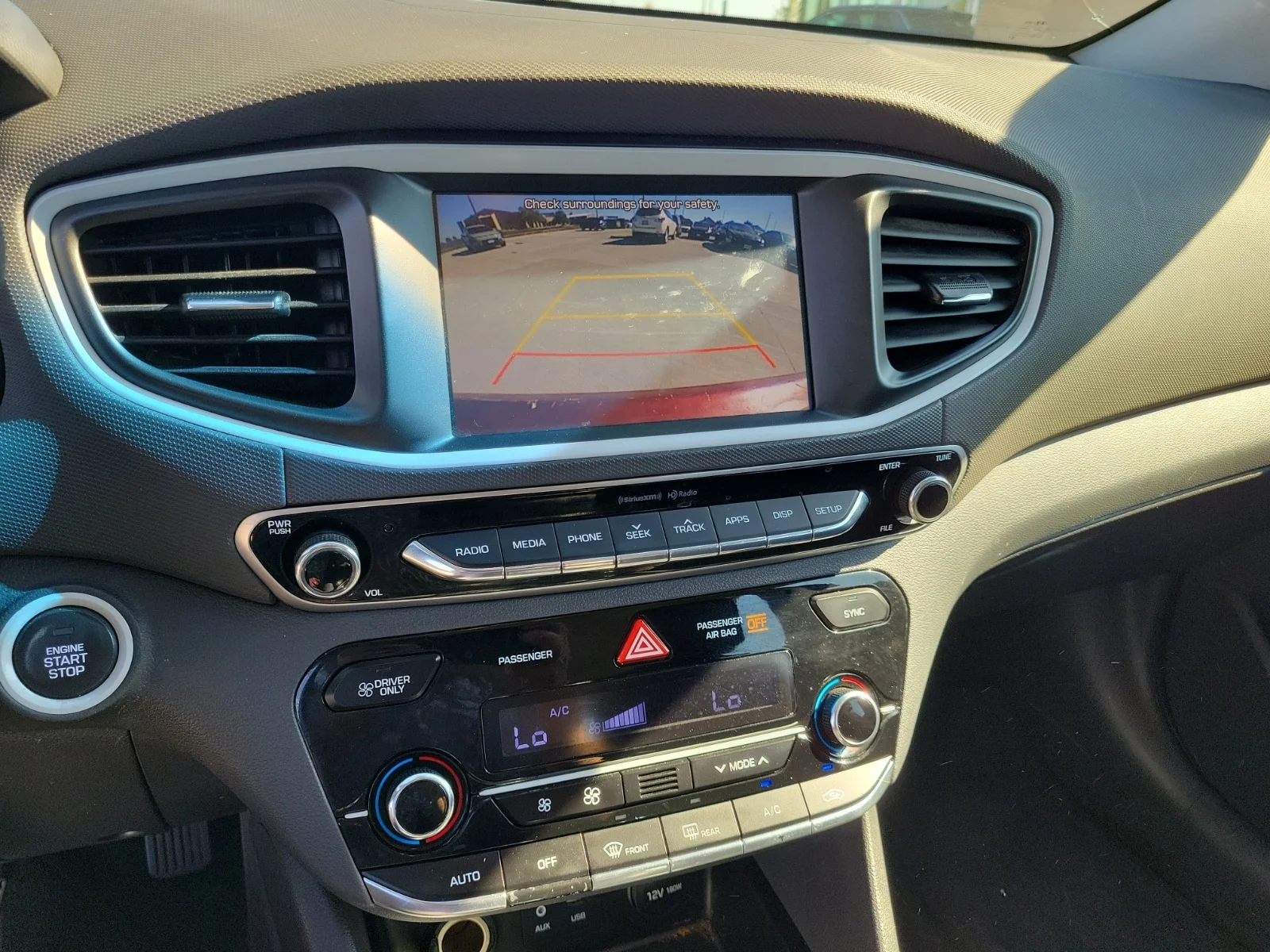 Used 2019 Red Hyundai Blue image 14