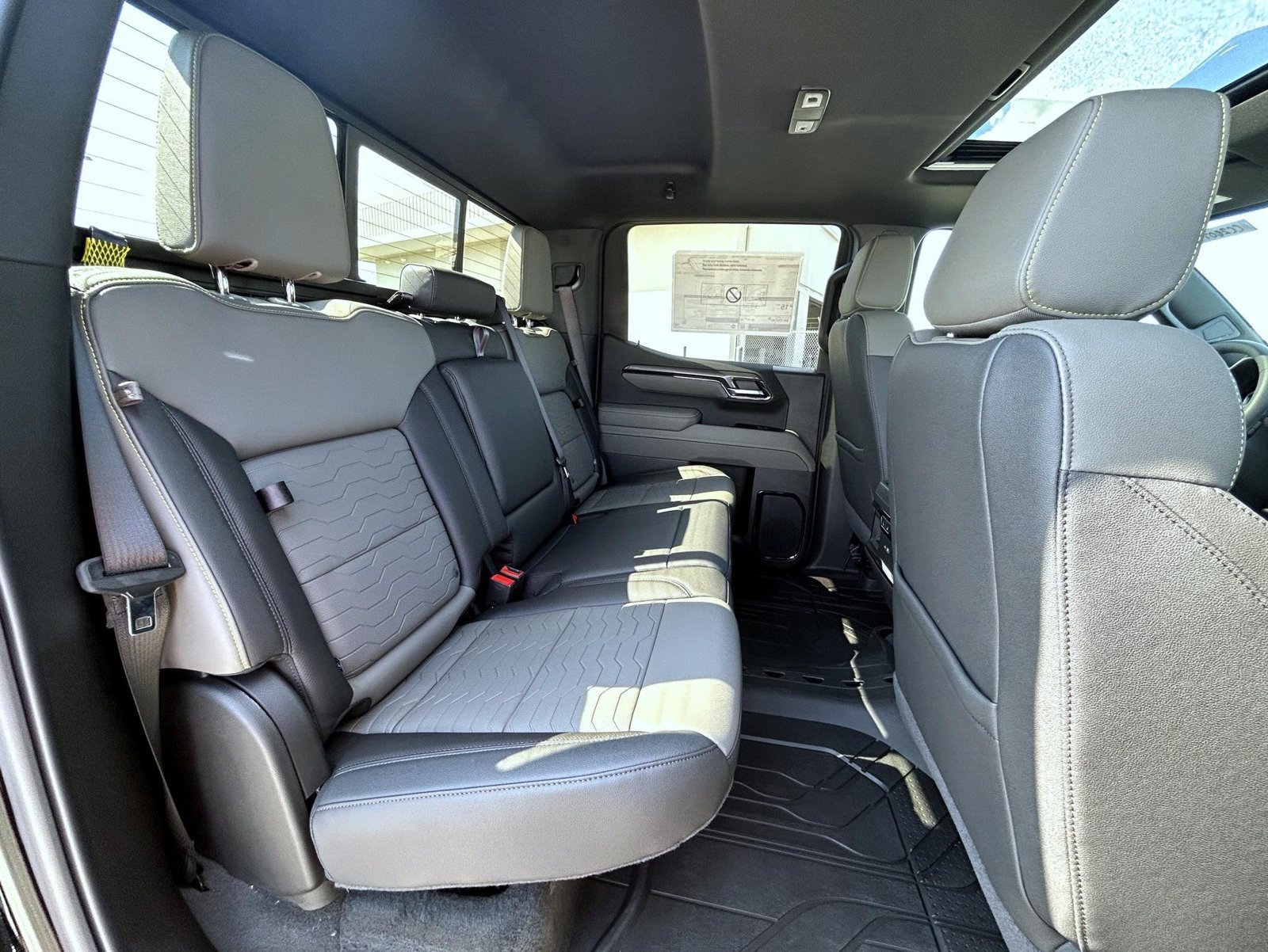 2026 Chevrolet Silverado 1500 ZR2 - Photo 21