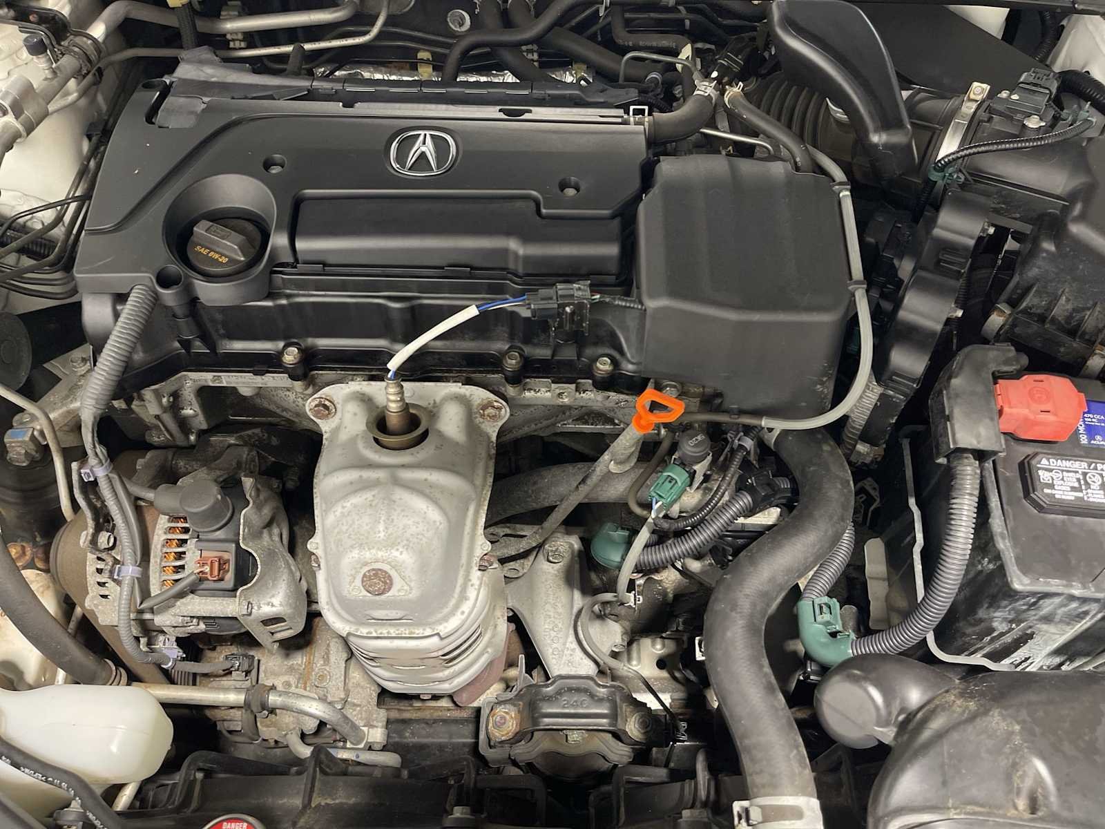 Used 2016 Bellanova White Pearl Acura  image 9