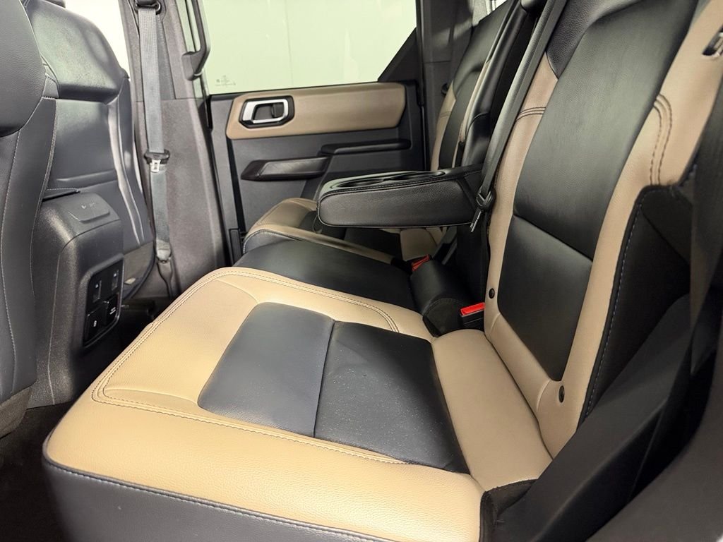 Certified Used 2024 Gray Ford Wildtrak image 27