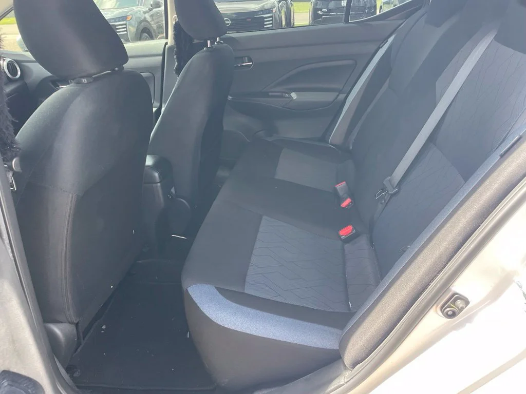 Used 2023 Silver Nissan 1.6 SV image 16