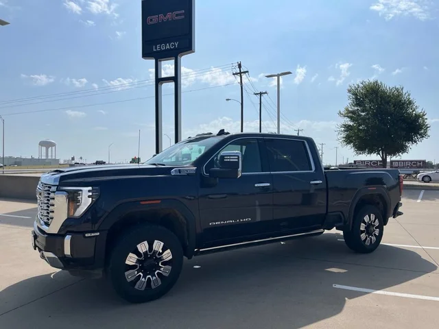 2025 GMC Sierra 2500 HD Denali