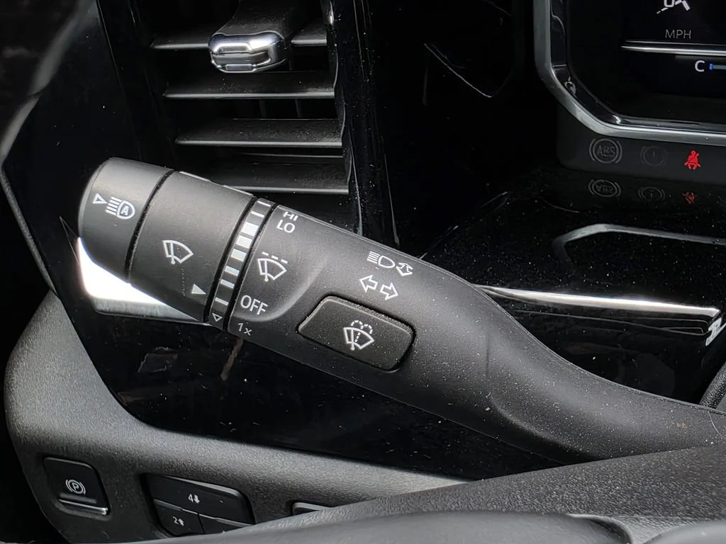 Used 2025 Sterling Gray Metallic Chevrolet LT image 30