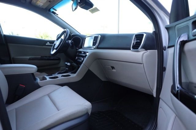 Used 2020 Sparkling Silver Kia EX image 38