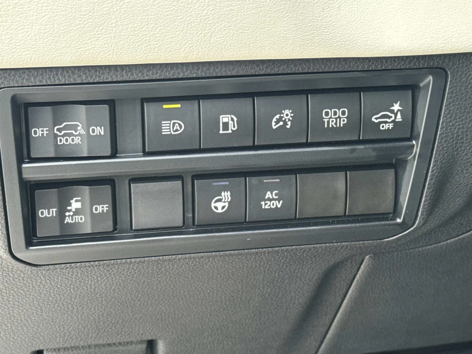 Used 2024 Magnetic Gray Metallic TOYOTA  image 21