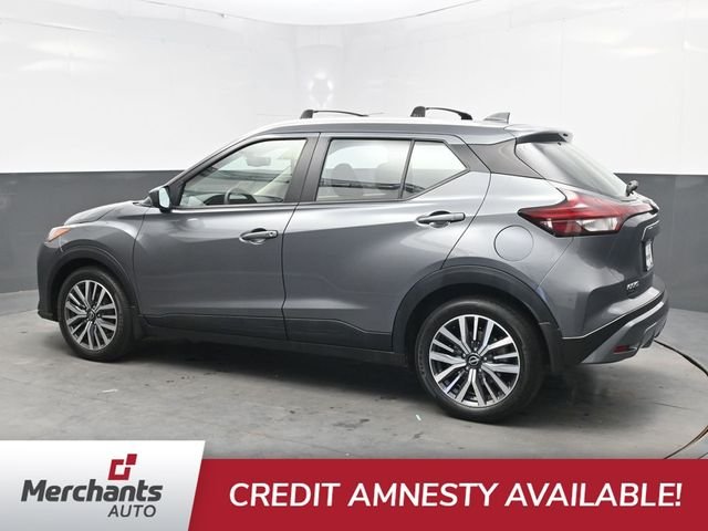 Used 2024 Gray Nissan SV image 4