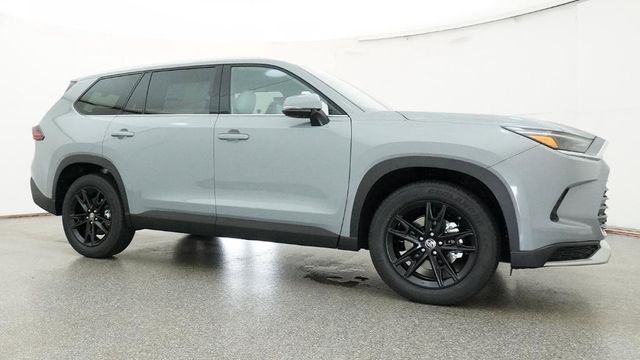 New 2026 Gray Toyota MAX Platinum image 5