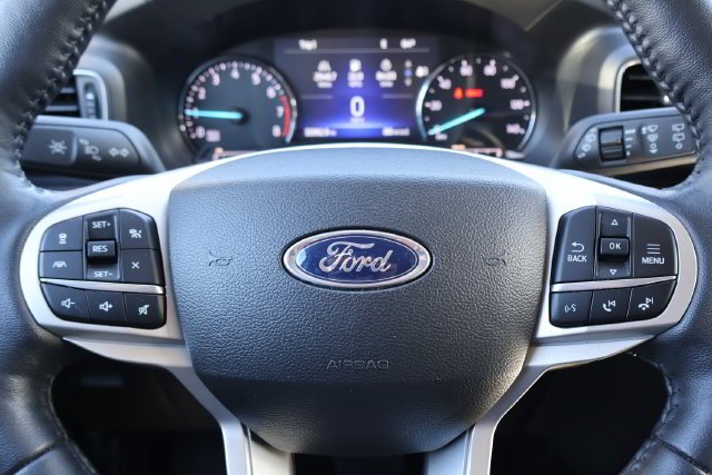 Used 2023 Red Ford Limited image 19